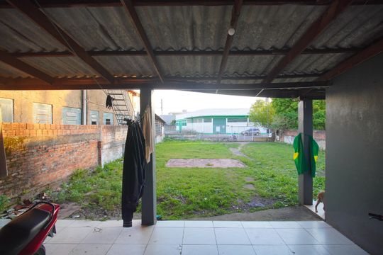 Vista do Quarto 1 de casa à venda com 3 quartos, 444m² em Vicentina, São Leopoldo