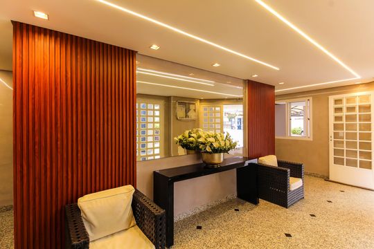 Hall de apartamento para alugar com 2 quartos, 61m² em Brás, São Paulo