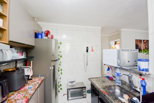 Cozinha de apartamento para alugar com 2 quartos, 44m² em Vila Alzira, Guarulhos