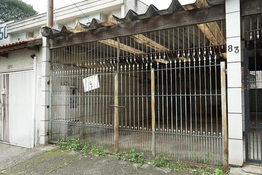 Fachada de casa para alugar com 2 quartos, 220m² em Chácara Seis de Outubro, São Paulo