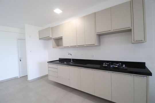 Cozinha de apartamento para alugar com 3 quartos, 115m² em Gávea, Uberlândia