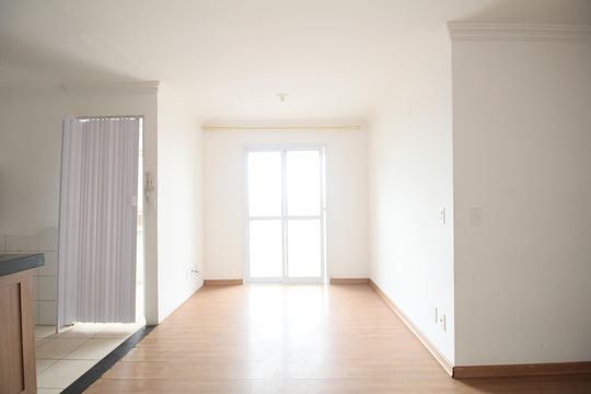 Apartamento à venda com 2 quartos, 58m² em Jardim Sao Luiz, São Paulo