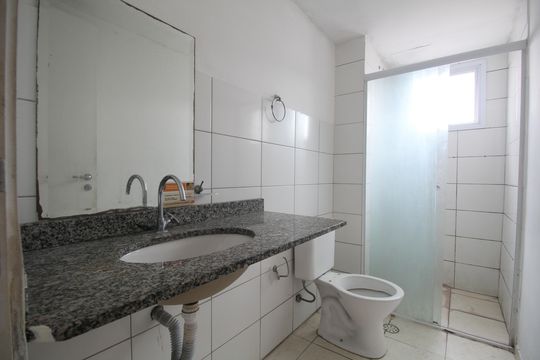 Banheiro de apartamento à venda com 2 quartos, 58m² em Jardim Sao Luiz, São Paulo