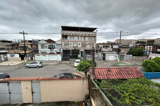 Vista do Quarto 2 de apartamento para alugar com 2 quartos, 55m² em Osvaldo Cruz, Rio de Janeiro
