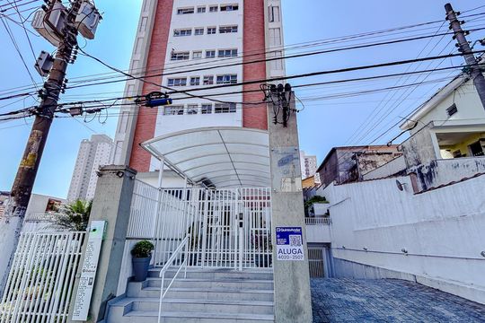 Fachada  de apartamento para alugar com 2 quartos, 70m² em Penha de França, São Paulo