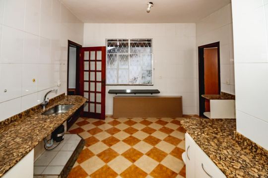 Cozinha de casa para alugar com 3 quartos, 200m² em São Bernardo, Belo Horizonte