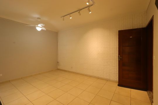 Sala de apartamento para alugar com 2 quartos, 59m² em Parque João Ramalho, Santo André