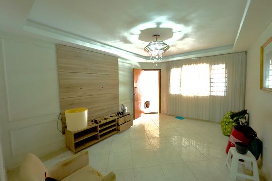 Sala de casa para alugar com 4 quartos, 175m² em Jardim do Papai, Guarulhos