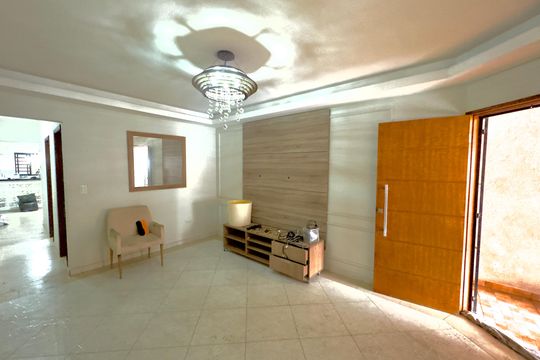 Casa para alugar com 4 quartos, 175m² em Jardim do Papai, Guarulhos