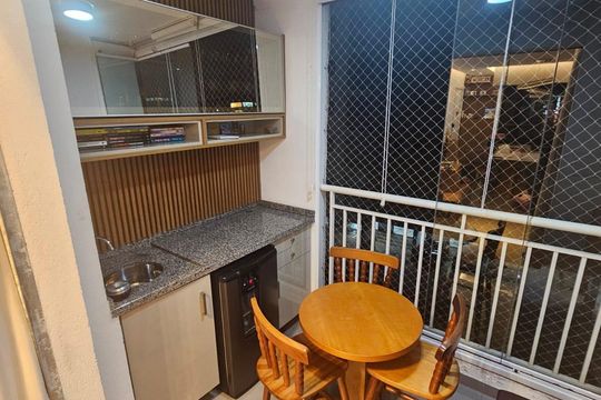 Varanda de apartamento à venda com 2 quartos, 58m² em Vila Ema, São Paulo