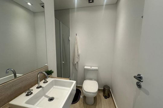 Banheiro da Suíte 1 de apartamento para alugar com 3 quartos, 167m² em Melville Empresarial Ii, Barueri
