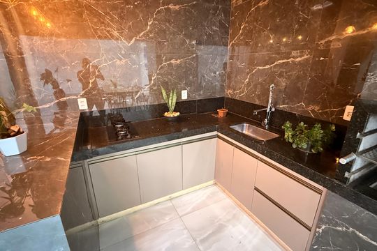 Área gourmet de casa de condomínio à venda com 3 quartos, 80m² em Setor Garavelo, Goiânia