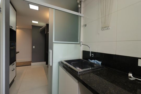 Área de Serviço de apartamento para alugar com 3 quartos, 88m² em  Parque Itrapoã, Santo André