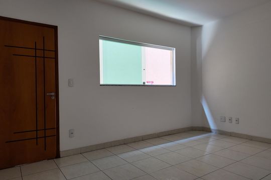 Casa de Condomínio à venda com 2 quartos, 69m² em Água Rasa, São Paulo