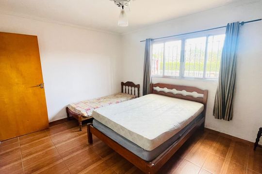 Quarto 1 de casa de condomínio para alugar com 3 quartos, 450m² em Parque Santo Afonso, Cotia