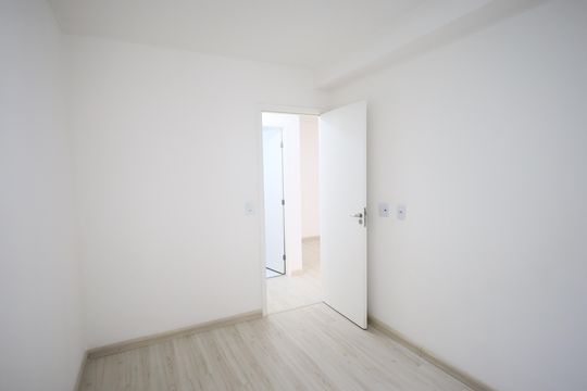 Quarto 2 de apartamento para alugar com 2 quartos, 56m² em Bela Vista, Osasco