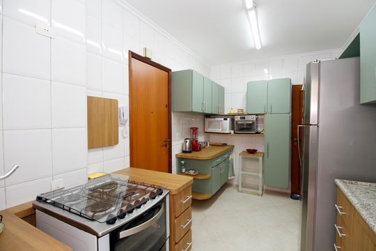 Cozinha de apartamento à venda com 3 quartos, 120m² em Paraíso, São Paulo