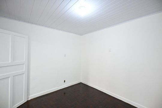Quarto de casa para alugar com 1 quarto, 50m² em Vila Sonia, São Paulo