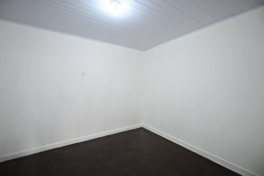 Quarto de casa para alugar com 1 quarto, 50m² em Vila Sonia, São Paulo