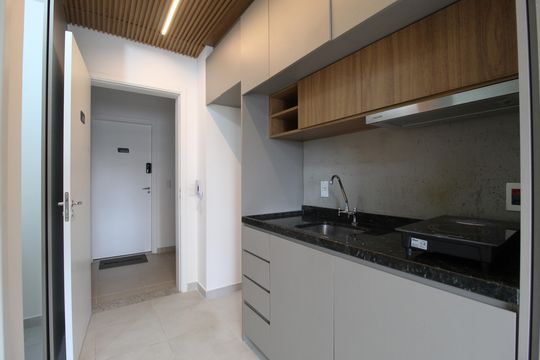 Cozinha de kitnet/studio para alugar com 1 quarto, 25m² em Vila Olímpia, São Paulo