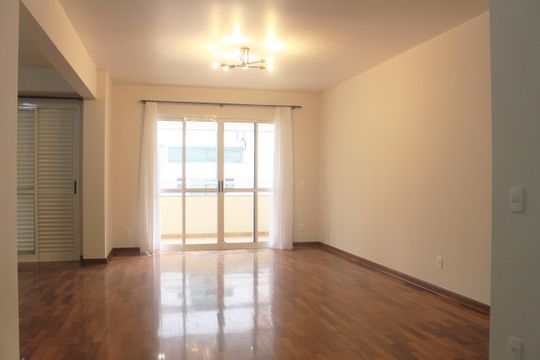 Apartamento para alugar com 3 quartos, 150m² em Santa Paula, São Caetano do Sul