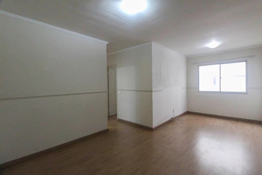Apartamento para alugar com 3 quartos, 60m² em Vila Ema, São Paulo