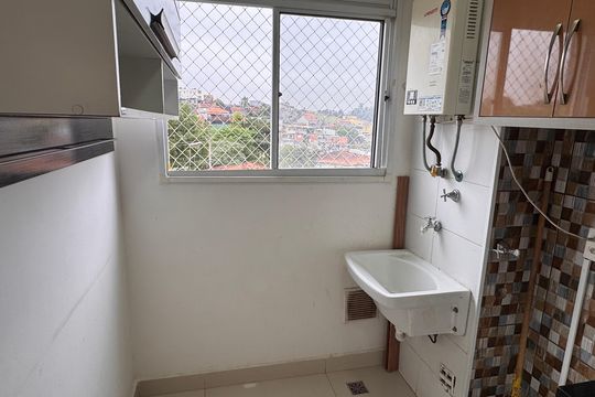 Área de Serviço de apartamento para alugar com 2 quartos, 60m² em Jardim Petropolis, Cotia