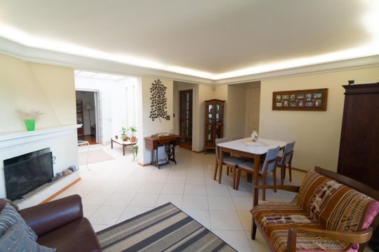 Sala de casa à venda com 4 quartos, 196m² em Mirandópolis, São Paulo