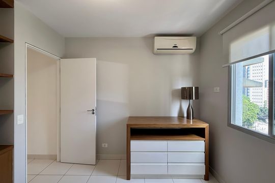 Suíte de apartamento para alugar com 1 quarto, 47m² em Campo Belo, São Paulo