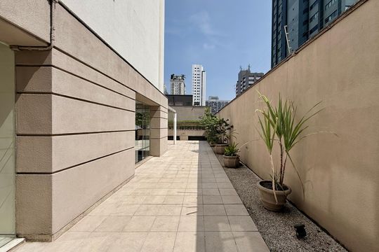 Área comum de apartamento para alugar com 1 quarto, 47m² em Campo Belo, São Paulo