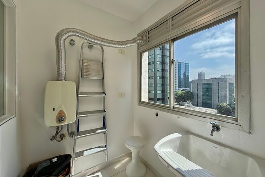 Área de Serviço de apartamento para alugar com 1 quarto, 47m² em Campo Belo, São Paulo