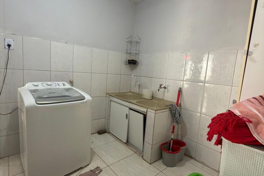 Casa à venda com 2 quartos, 400m² em Samambaia, Brasília