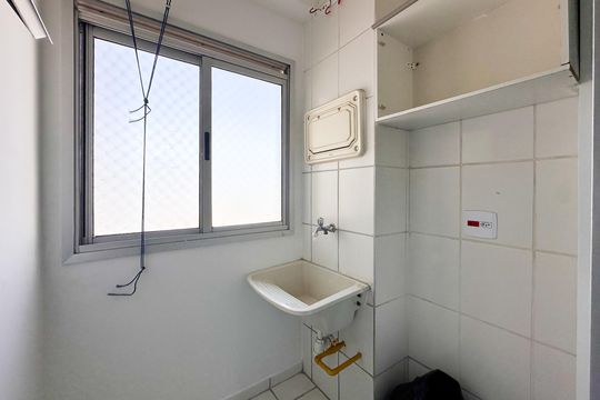 Área de Serviço de apartamento para alugar com 2 quartos, 56m² em Suiço, São Bernardo do Campo
