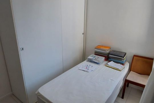Quarto de apartamento à venda com 3 quartos, 69m² em Maceio, Niterói