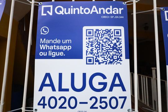 Placa de casa para alugar com 2 quartos, 50m² em Quitaúna, Osasco