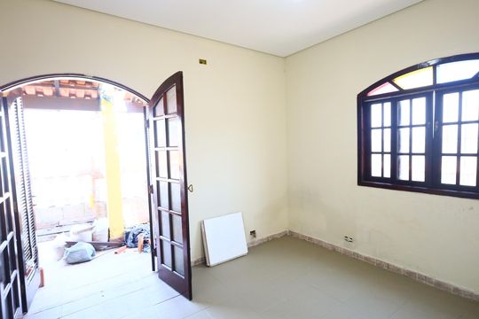 Quarto 2 de casa para alugar com 2 quartos, 50m² em Quitaúna, Osasco