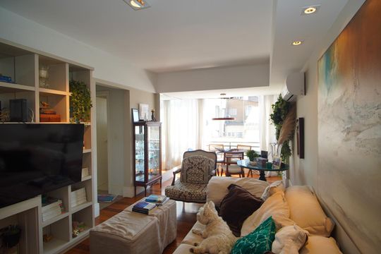 Sala de apartamento à venda com 2 quartos, 87m² em Auxiliadora, Porto Alegre