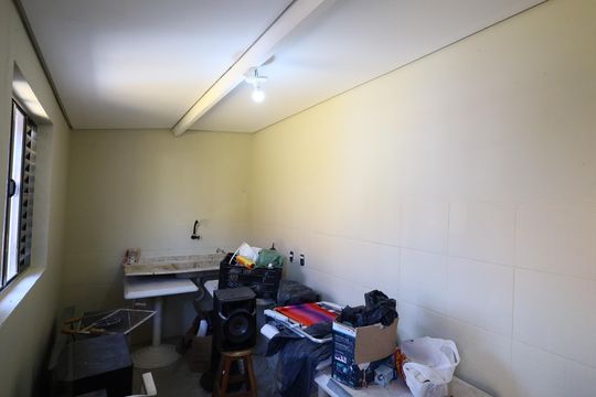 Cozinha de casa para alugar com 1 quarto, 40m² em Quitaúna, Osasco