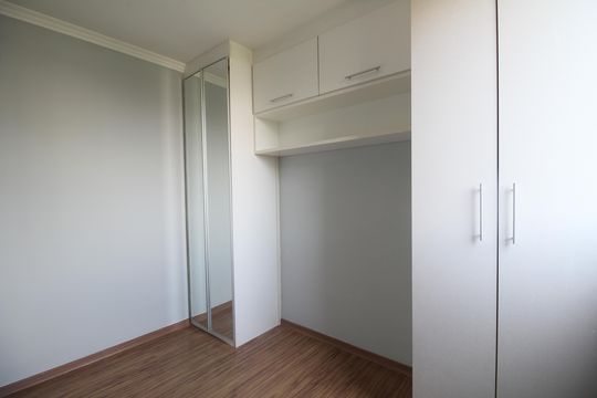 Apartamento para alugar com 2 quartos, 42m² em Vila Pirajussara, São Paulo