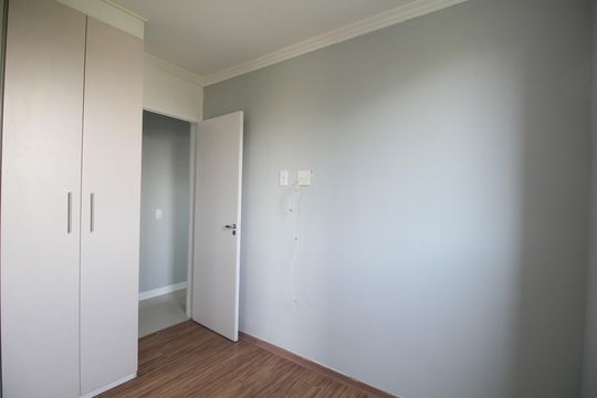 Apartamento para alugar com 2 quartos, 42m² em Vila Pirajussara, São Paulo