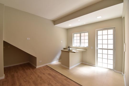 Studio de kitnet/studio para alugar com 1 quarto, 42m² em Bacacheri, Curitiba