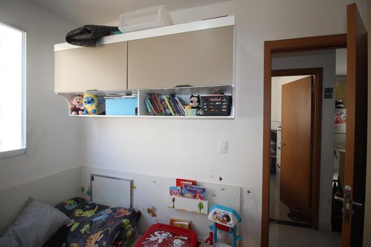 Quarto 1 de apartamento à venda com 2 quartos, 38m² em Rubem Berta, Porto Alegre