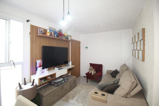 Apartamento à venda com 2 quartos, 38m² em Rubem Berta, Porto Alegre