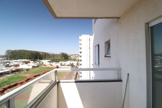 Sacada de apartamento para alugar com 2 quartos, 56m² em Jardim Brasília, Uberlândia