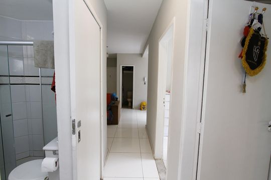 Corredor de apartamento à venda com 3 quartos, 71m² em Caiçara-adelaide, Belo Horizonte