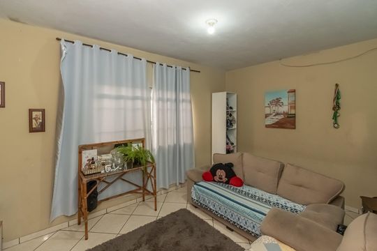 Casa à venda com 3 quartos, 580m² em Jardim Amanda I, Hortolândia