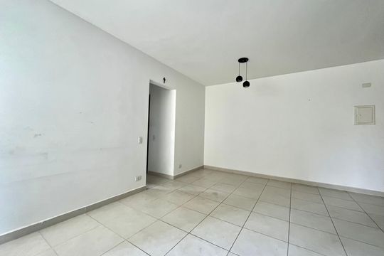 Sala de apartamento à venda com 2 quartos, 50m² em Vila Guarani, São Paulo
