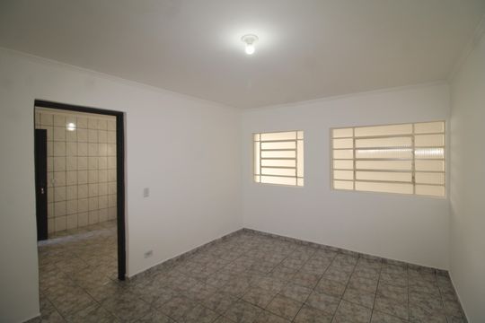 Sala de casa para alugar com 1 quarto, 70m² em Vila Santa Maria, São Paulo
