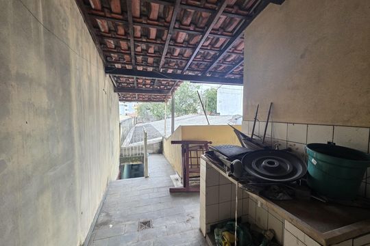 Área externa de casa à venda com 3 quartos, 150m² em Jardim Ana Maria, Santo André