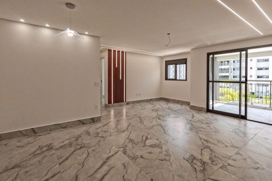 Apartamento para alugar com 2 quartos, 86m² em City América, São Paulo